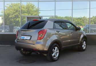 Подержанный автомобиль SsangYong Actyon 2012 года (5 фото)
