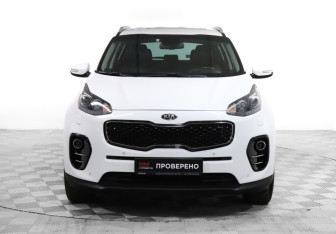 Подержанный автомобиль Kia Sportage 2016 года (2 фото)