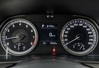Подержанный автомобиль Hyundai Sonata 2021 года (16 фото)