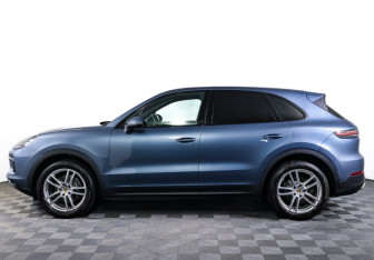 Подержанный автомобиль Porsche Cayenne 2018 года (8 фото)