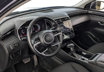 Подержанный автомобиль Hyundai Tucson 2021 года (15 фото)