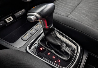 Подержанный автомобиль Kia Rio Hatchback 2021 года (26 фото)