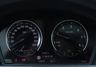 Подержанный автомобиль BMW X2 2018 года (11 фото)