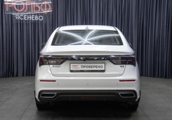 Подержанный автомобиль Omoda S5 2024 года (6 фото)