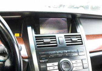 Подержанный автомобиль Nissan Teana 2006 года (17 фото)