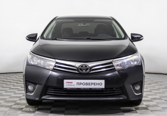 Подержанный автомобиль Toyota Corolla Sedan 2013 года (2 фото)