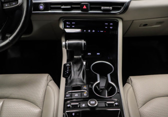 Подержанный автомобиль Kia K5 2022 года (15 фото)