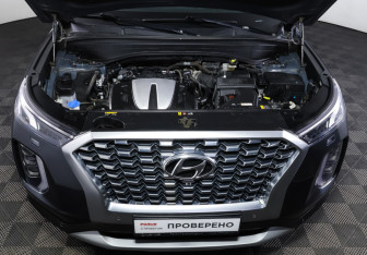 Подержанный автомобиль Hyundai Palisade 2021 года (9 фото)