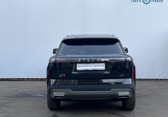 Подержанный автомобиль Jaecoo J7 2023 года (6 фото)
