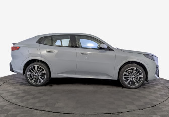 Новый BMW X2 2025 (4 фото)