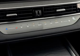 Подержанный автомобиль Chery Tiggo 8 Pro Max 2024 года (29 фото)