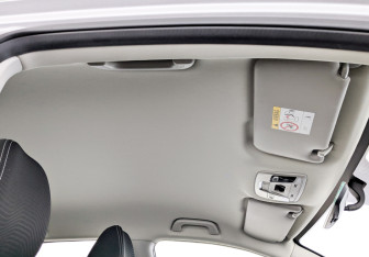 Подержанный автомобиль Geely Coolray 2023 года (21 фото)