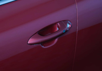 Подержанный автомобиль Kia Ceed Hatchback 2012 года (18 фото)