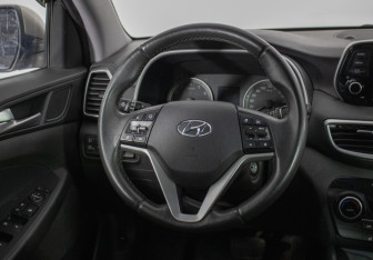 Подержанный автомобиль Hyundai Tucson 2018 года (15 фото)