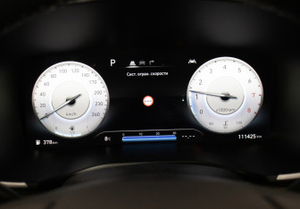 Подержанный автомобиль Hyundai ix35 2012 года (12 фото)