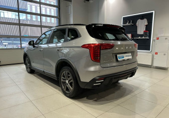 Подержанный автомобиль Haval Jolion 2024 года (6 фото)