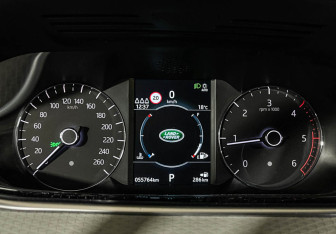 Подержанный автомобиль Land Rover Range Rover Evoque 2019 года (11 фото)