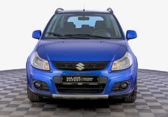 Подержанный автомобиль Suzuki SX4 Hatchback 2012 года (2 фото)