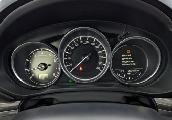 Подержанный автомобиль Mazda CX-5 2019 года (13 фото)