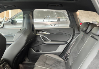 Новый BMW X1 2025 (10 фото)