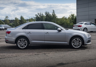 Подержанный автомобиль Audi A4 Sedan 2016 года (4 фото)