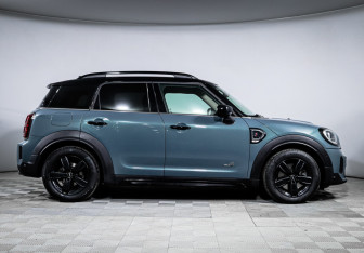 Подержанный автомобиль MINI Countryman 2021 года (4 фото)