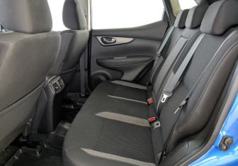 Подержанный автомобиль Nissan Qashqai 2021 года (12 фото)