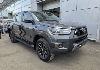 Новый Toyota Hilux 2025 (4 фото)