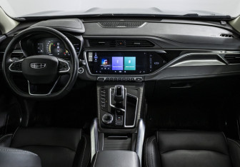 Подержанный автомобиль Geely Atlas Pro 2021 года (12 фото)