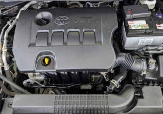 Подержанный автомобиль Toyota Corolla Sedan 2021 года (9 фото)