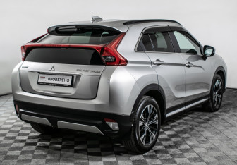 Подержанный автомобиль Mitsubishi Eclipse Cross 2019 года (5 фото)