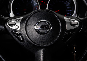 Подержанный автомобиль Nissan Juke 2014 года (15 фото)