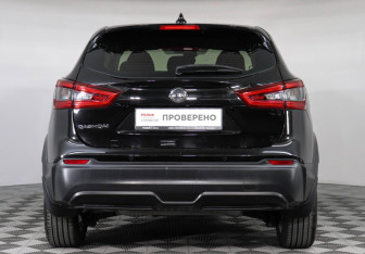Подержанный автомобиль Nissan Qashqai 2020 года (6 фото)