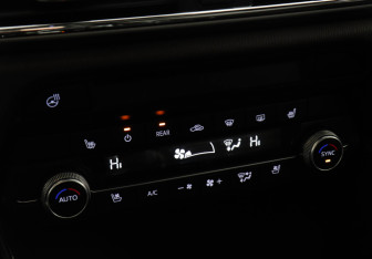 Подержанный автомобиль Mazda CX-9 2020 года (15 фото)