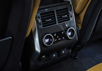 Подержанный автомобиль Land Rover Range Rover Sport 2019 года (20 фото)