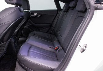 Подержанный автомобиль Audi A5 Liftback 2020 года (11 фото)