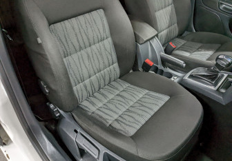 Подержанный автомобиль Skoda Octavia Liftback 2013 года (19 фото)