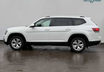 Подержанный автомобиль Volkswagen Teramont 2019 года (8 фото)