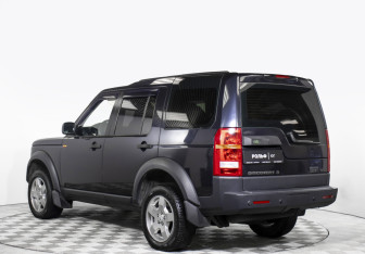 Подержанный автомобиль Land Rover Discovery 2005 года (7 фото)