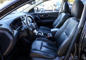 Подержанный автомобиль Nissan Qashqai 2020 года (15 фото)