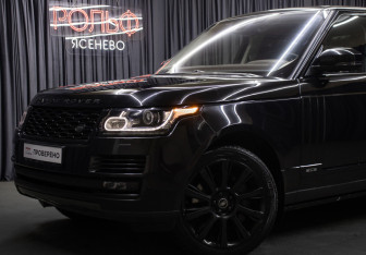 Подержанный автомобиль Land Rover Range Rover 2016 года (24 фото)