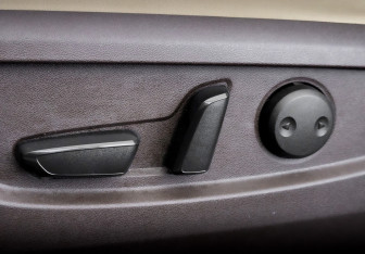 Подержанный автомобиль Infiniti QX50 2021 года (21 фото)