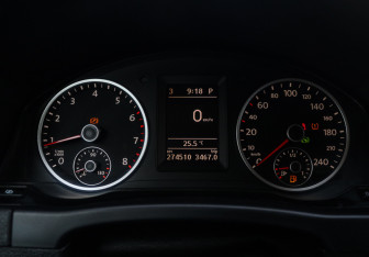 Подержанный автомобиль Volkswagen Tiguan 2011 года (20 фото)