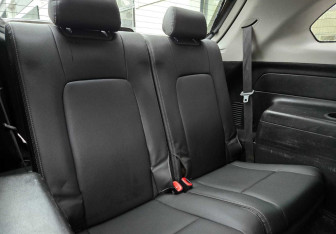 Подержанный автомобиль Chevrolet Captiva 2013 года (12 фото)