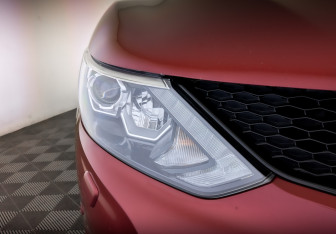Подержанный автомобиль Nissan Qashqai 2016 года (17 фото)