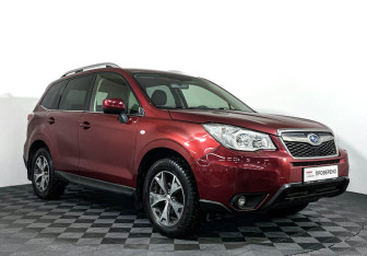 Подержанный автомобиль Subaru Forester Suv 2015 года (3 фото)