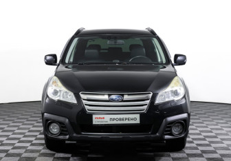 Подержанный автомобиль Subaru Outback Wagon 2012 года (2 фото)