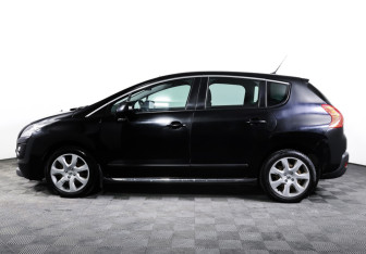 Подержанный автомобиль Peugeot 3008 2012 года (8 фото)