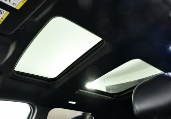 Подержанный автомобиль Ford Explorer 2012 года (12 фото)