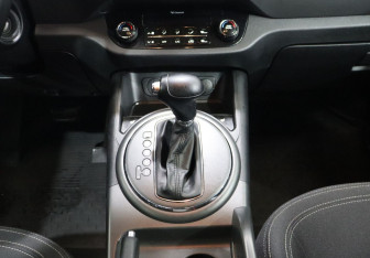 Подержанный автомобиль Kia Sportage 2012 года (16 фото)